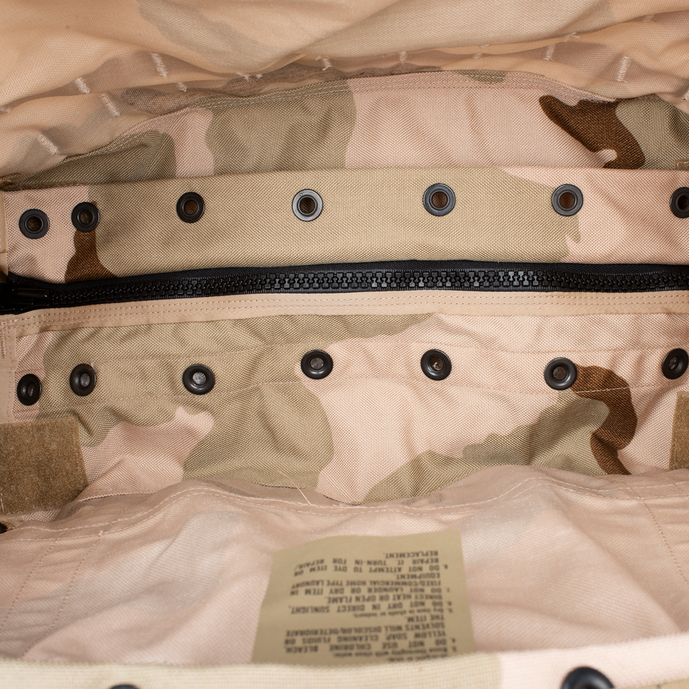 detail Batoh US MOLLE velký - 3 desert - nepoužité